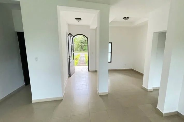 Venta de casa en Hacienda del Pacifico, San Carlos
