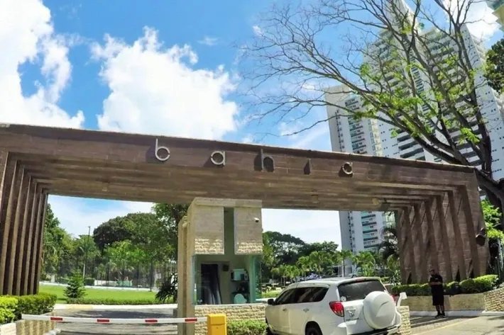 se vende apartamento frente al mar en ph bahia, neuva gorgona panama oeste.