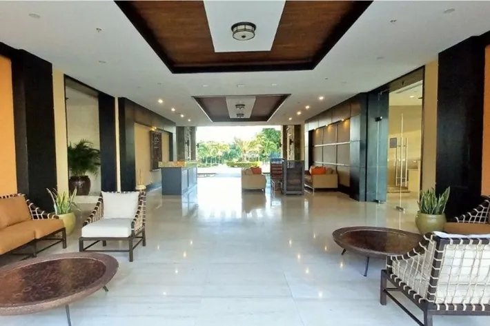 se vende apartamento frente al mar en ph bahia, neuva gorgona panama oeste.