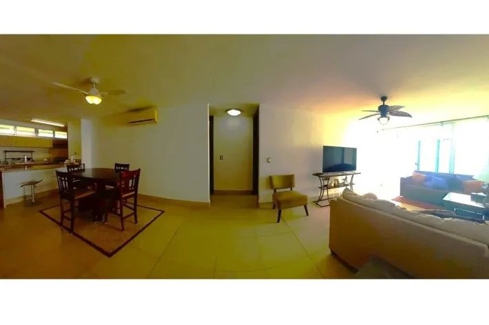 se vende apartamento frente al mar en ph bahia, neuva gorgona panama oeste.