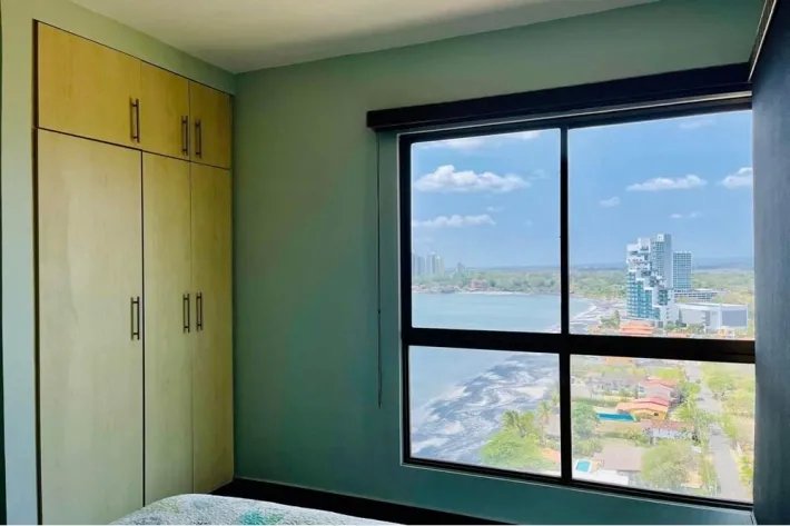 Se vende penthouse frente al mar en nueva gorgona, panama oeste