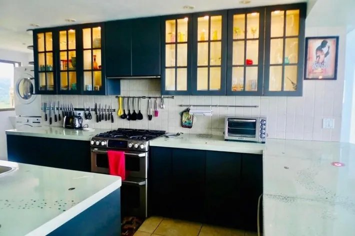 Se vende penthouse frente al mar en nueva gorgona, panama oeste