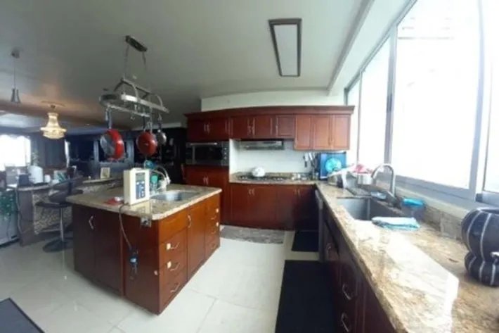 se vende jr penthouse en nueva gorgona, Panama