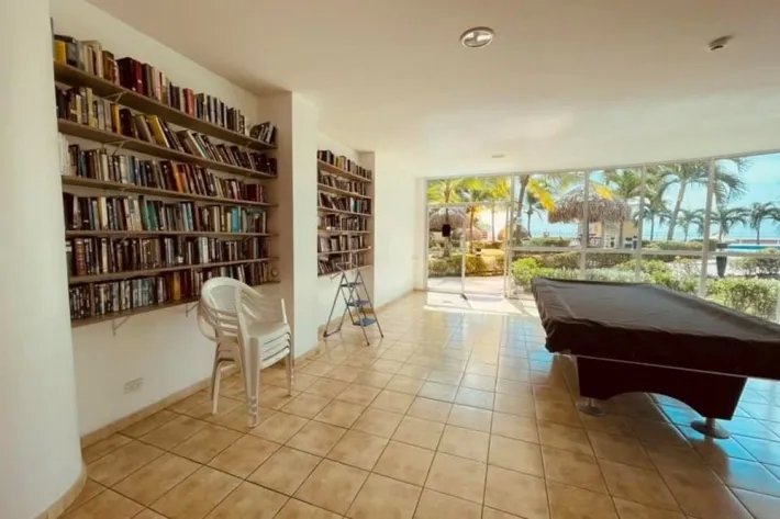 For rent 2 bedroom apartment playa serena, nueva gorgona, panama oeste