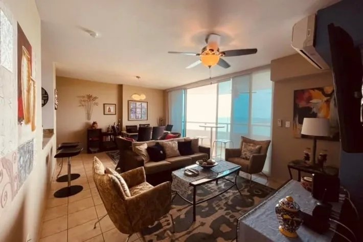 For rent 2 bedroom apartment playa serena, nueva gorgona, panama oeste