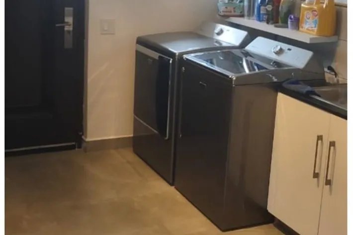 Casa remodelada en venta en Vista Mar, San Carlos