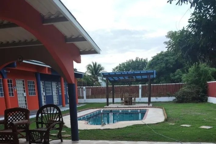 Venta de casa de playa en Gorgona, Chame