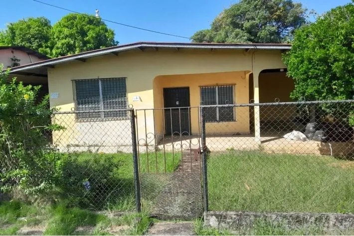 Se vende esta propiedad en Centro de Santiago de Veraguas