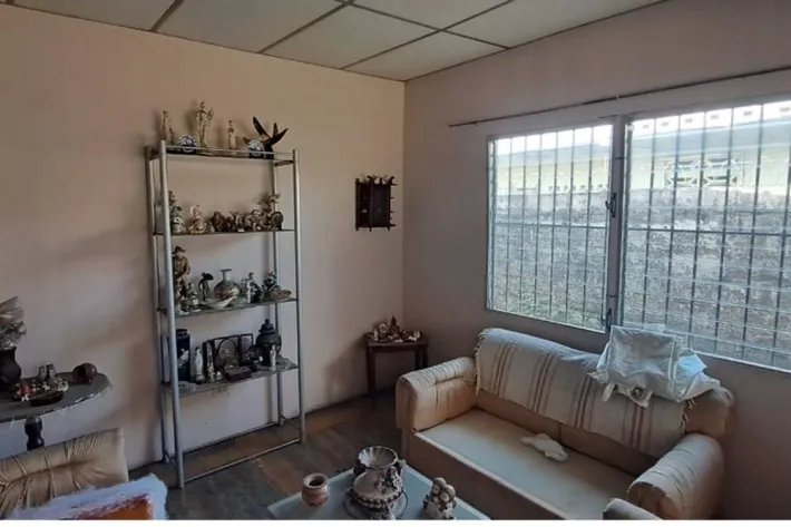Se vende casa comercial en Barrio Balboa, Panamá Oeste