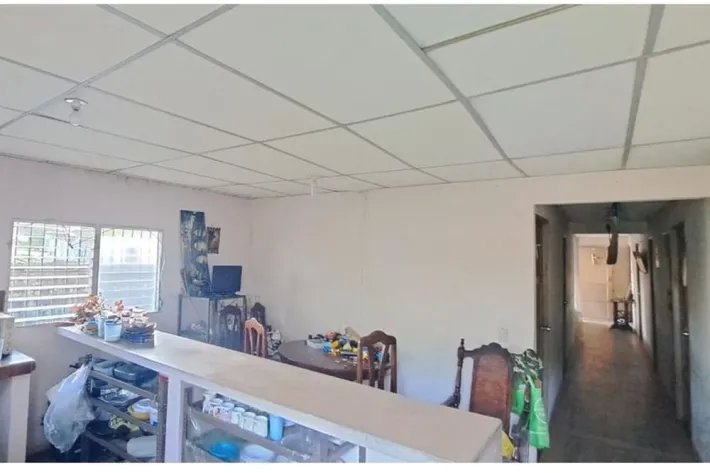 Se vende casa comercial en Barrio Balboa, Panamá Oeste