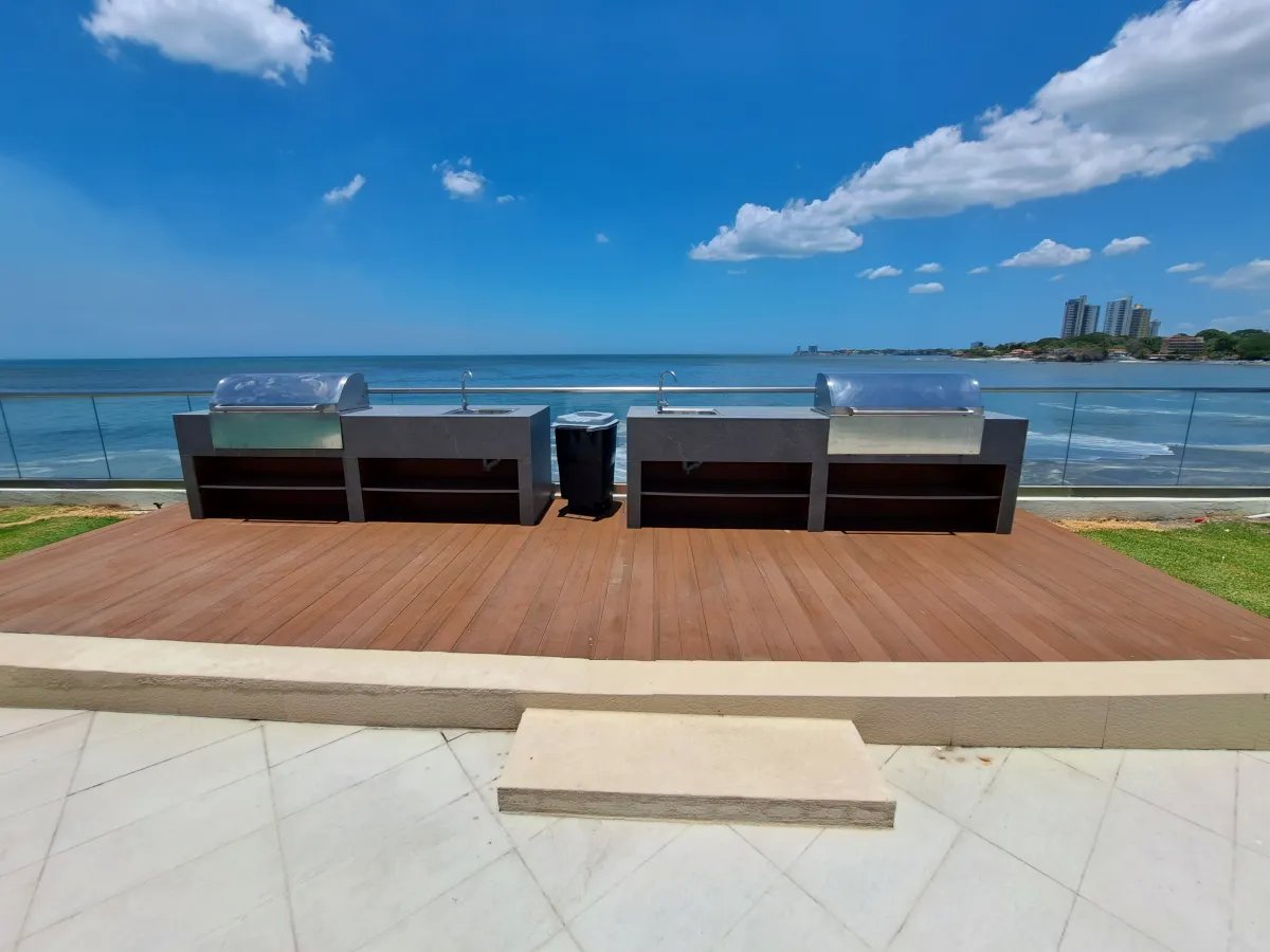 Apartments for sale in Playa Malibu, West Panama