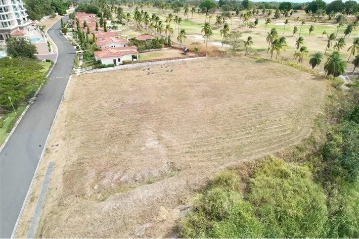 Land for sale in Vista Mar, San Carlos