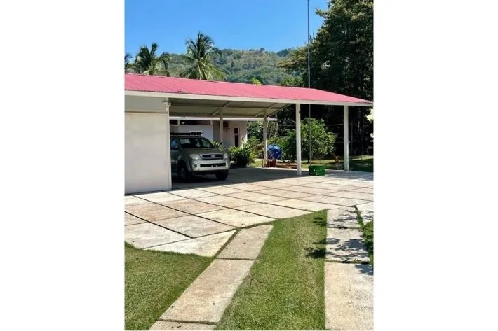 Venta de casa en Torio, Veraguas, Panamá; de 201 metros construidos dentro de un terreno de 3000 metros cuadrados. Excelente oportunidad de vivir en e