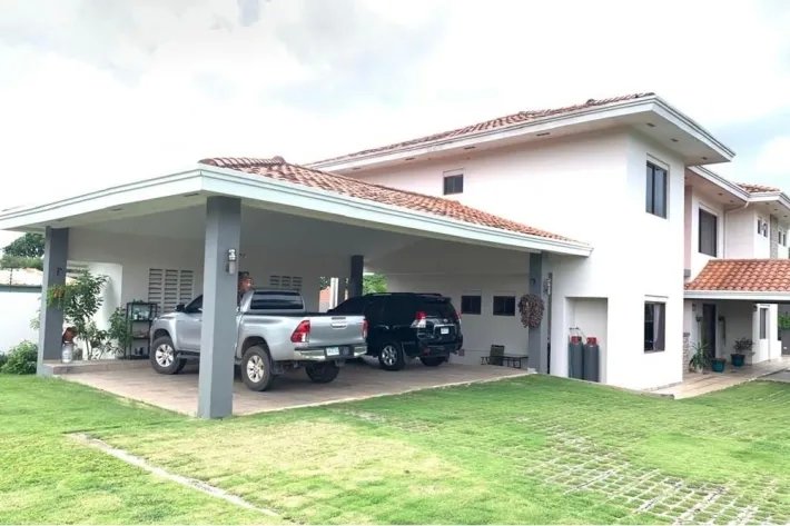 Venta de casa en Santa Clara, La Chorrera