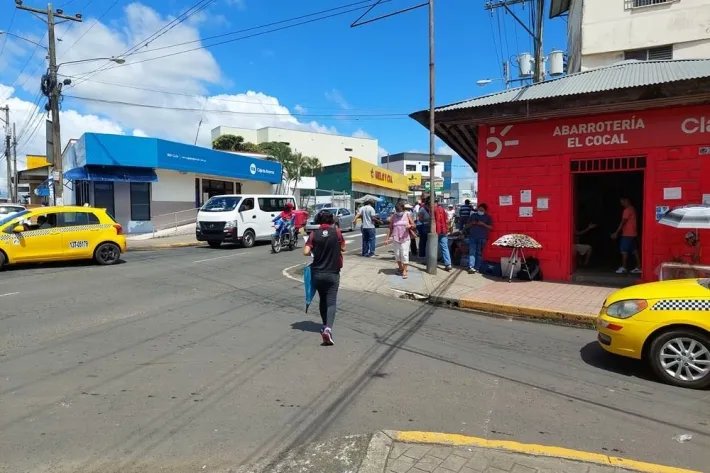 Se vende casa comercial de esquina en la Chorrera, Panamá Oeste