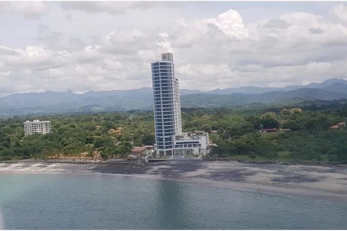Venta de apartamento en Royal Palm, Playa Gorgona