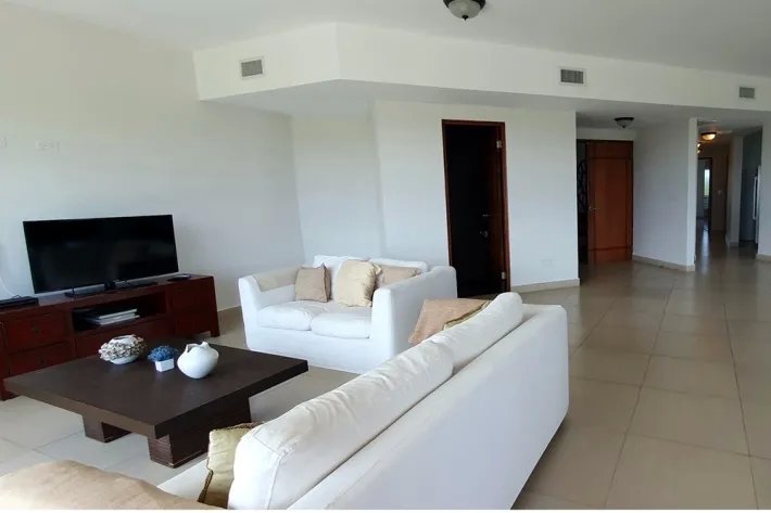 Se vende apartamento en San Carlos, Vista Mar