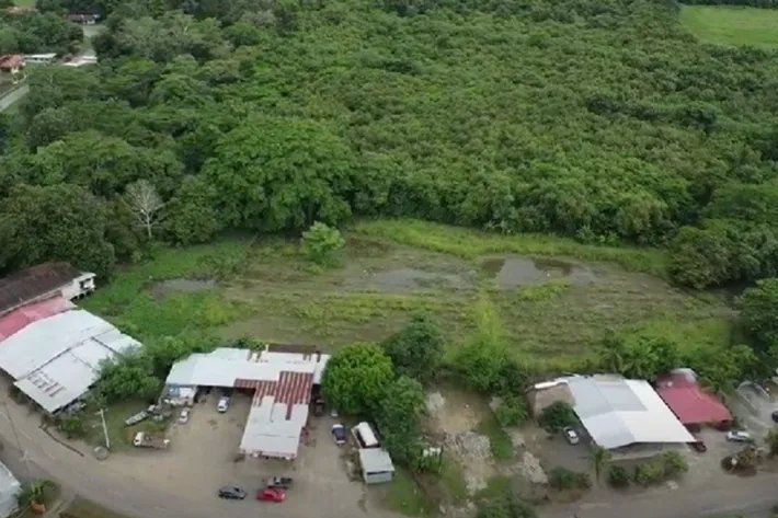 Se vende terreno en Los Santos, Tonosí