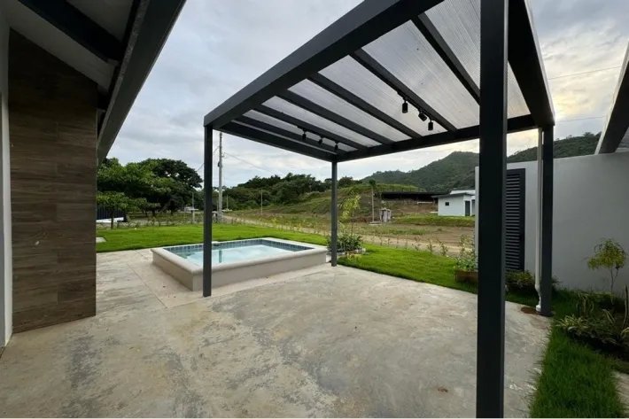 Venta de casa en Playa Venado, Pedasí, Los Santos