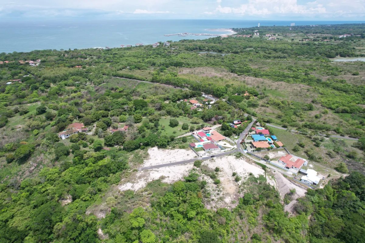 Se vende terreno en Costa Esmeralda, San Carlos