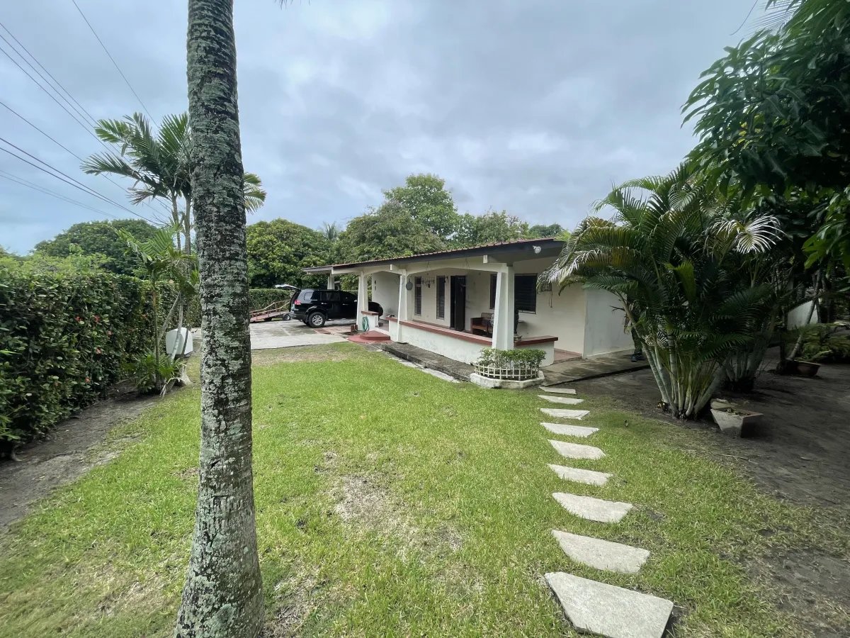Se vende casa en Nueva Gorgona, Panamá Oeste