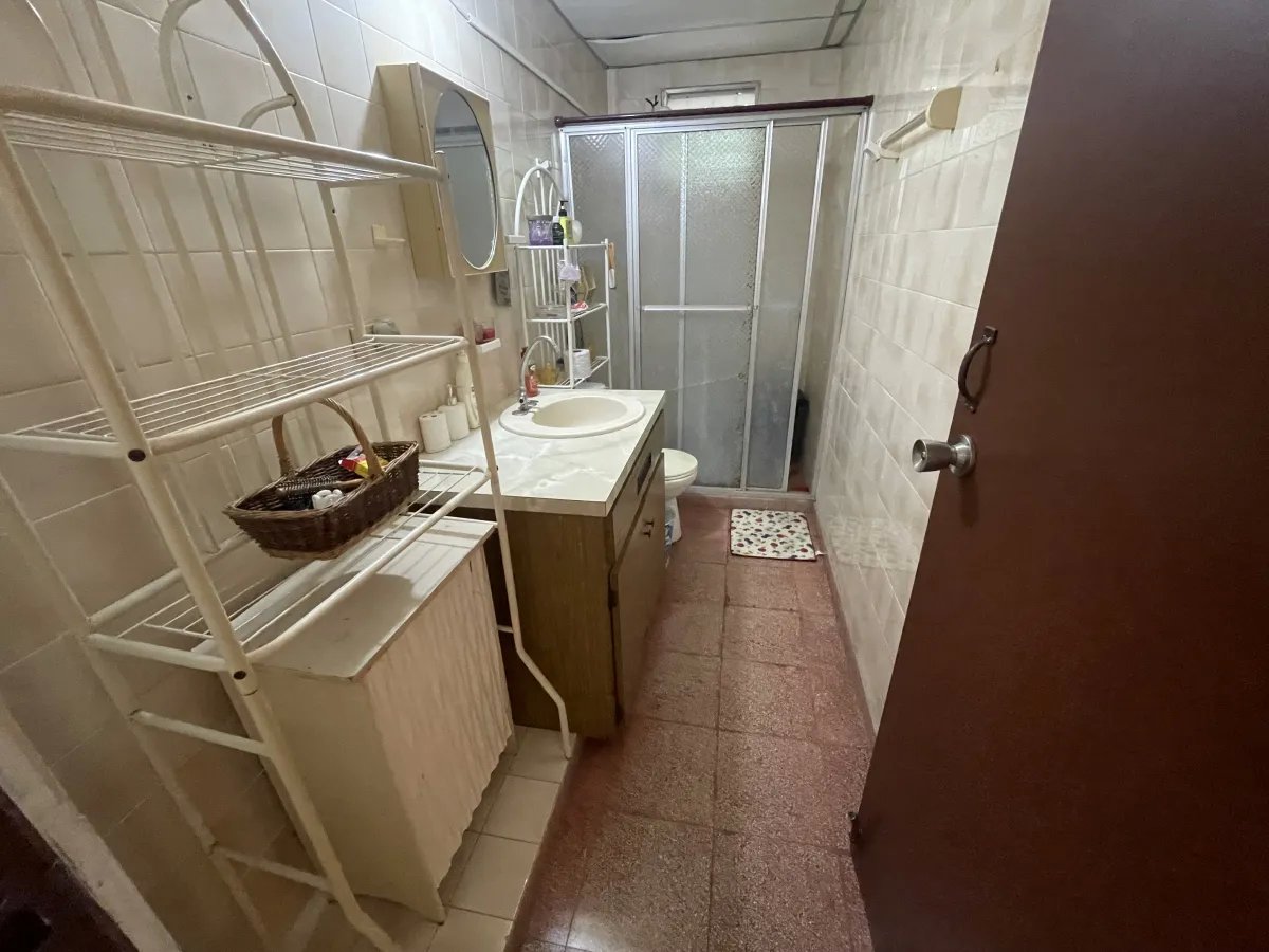 Single Family Detached For Sale in Nueva gorgona