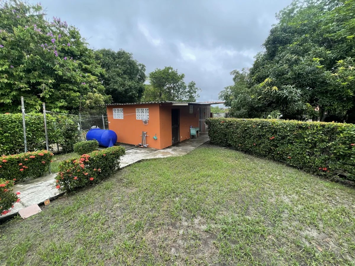 Single Family Detached For Sale in Nueva gorgona