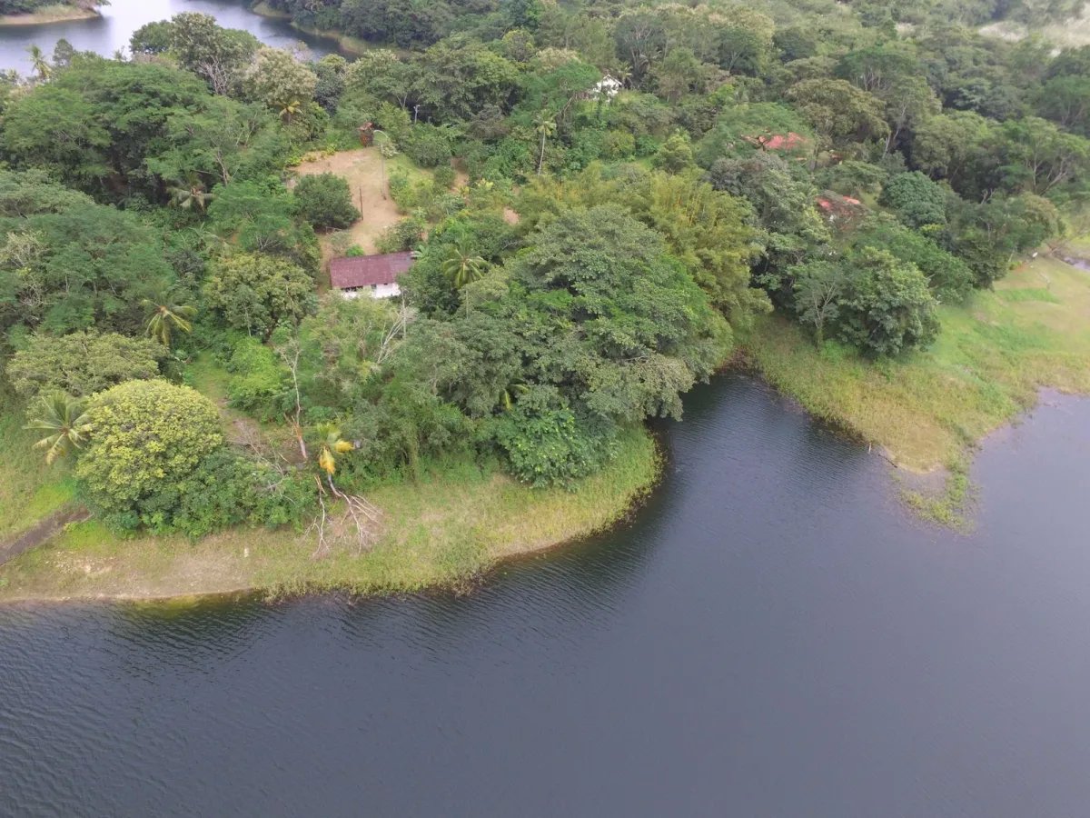 Se vende lote en Isla Verde, San Juan, Colón