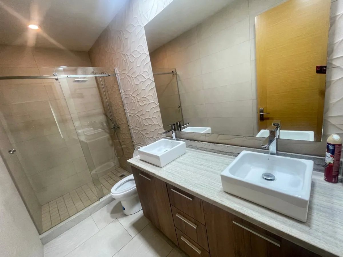 Apartment For Sale in Playa Escondida
