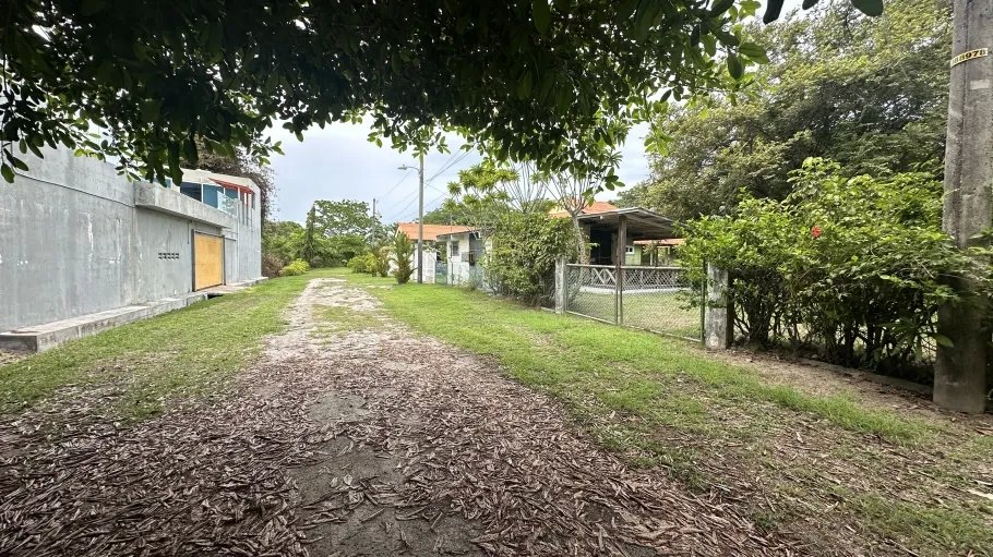 Se vende lote de terreno en Costa Esmeralda, San Carlos