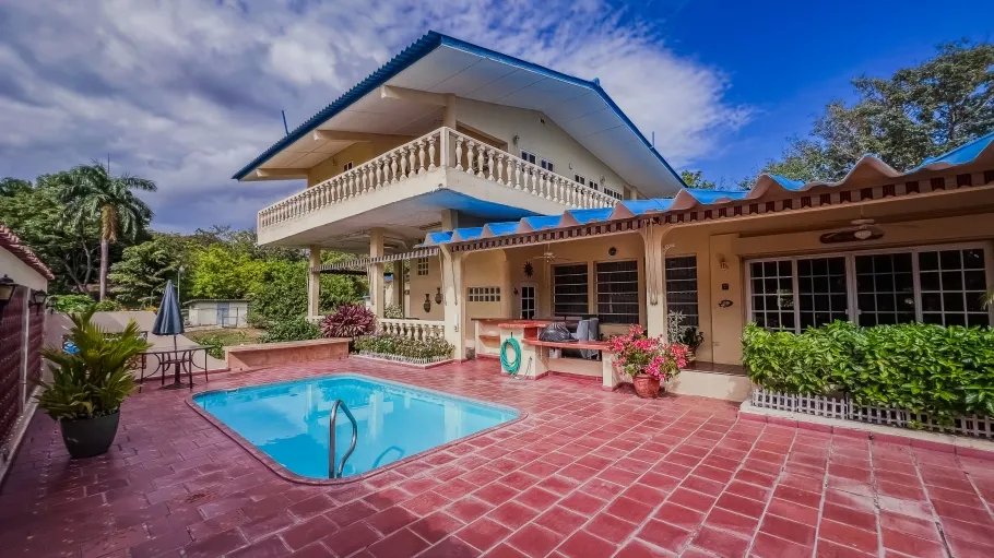 Single Family Detached For Sale in Rio Mar