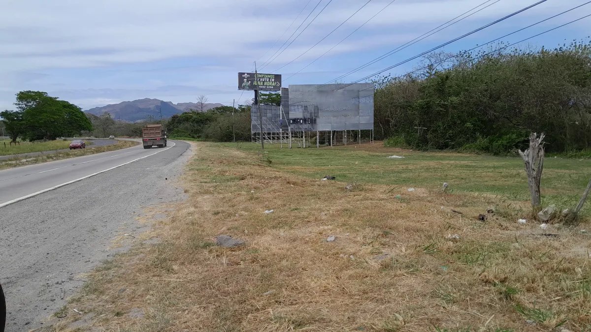 Terreno sobre la interamericana, excelente oportunidad de inversión