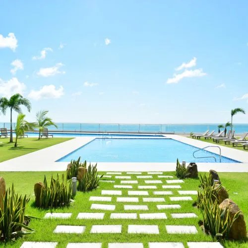 Apartamento con Vista al Mar en Playa Gorgona  Royal Palm
