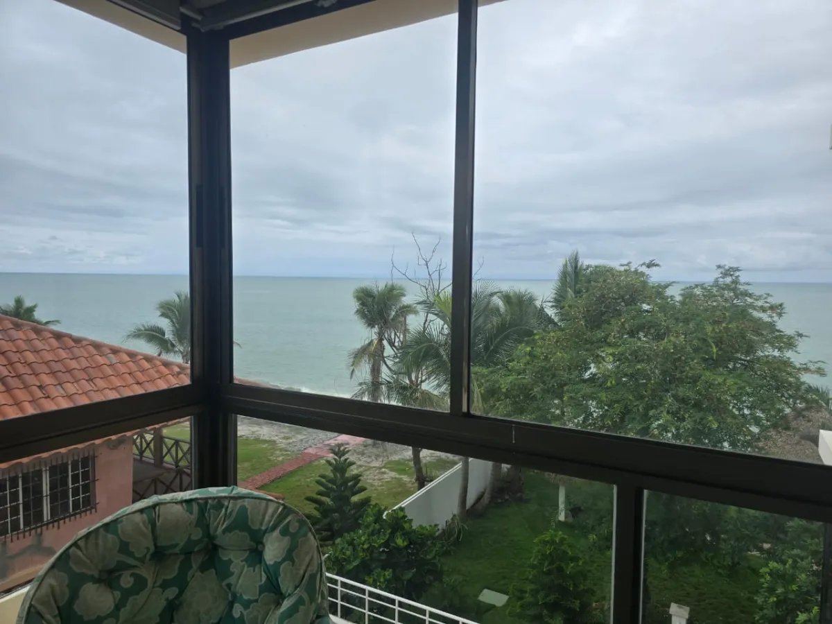 SE VENDE HERMOSO APARTAMENTO EN P.H. BILTMORE