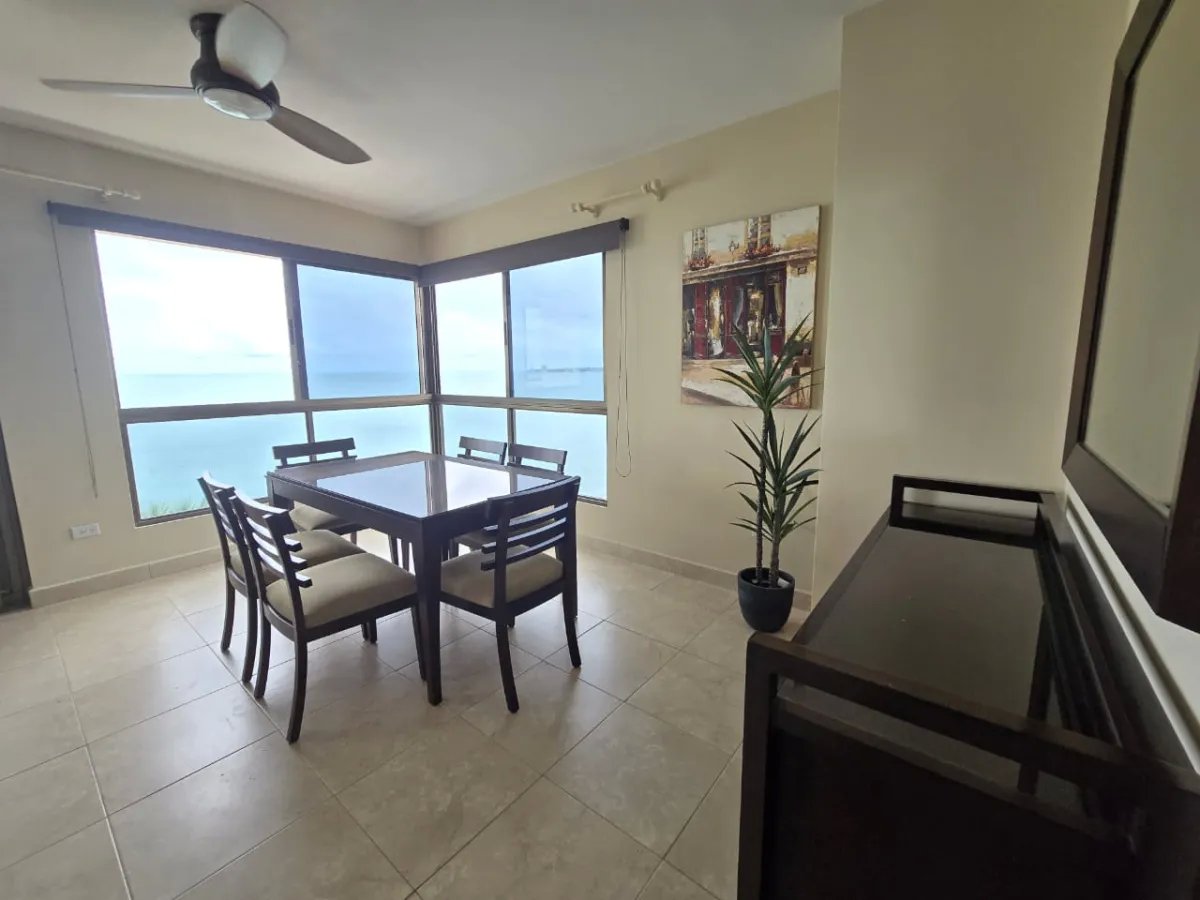 SE VENDE HERMOSO APARTAMENTO EN P.H. BILTMORE