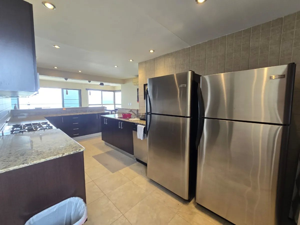 SE VENDE HERMOSO APARTAMENTO EN P.H. BILTMORE