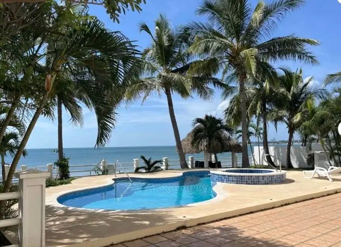 SE VENDE HERMOSO APARTAMENTO EN P.H. BILTMORE