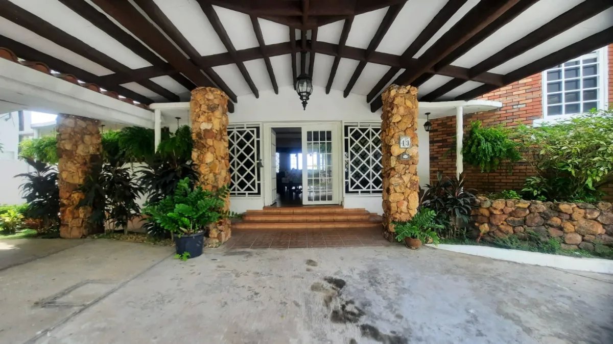 ALQUILER DE CASA EN VISTA MAR, SAN CARLOS, PANAMÁ