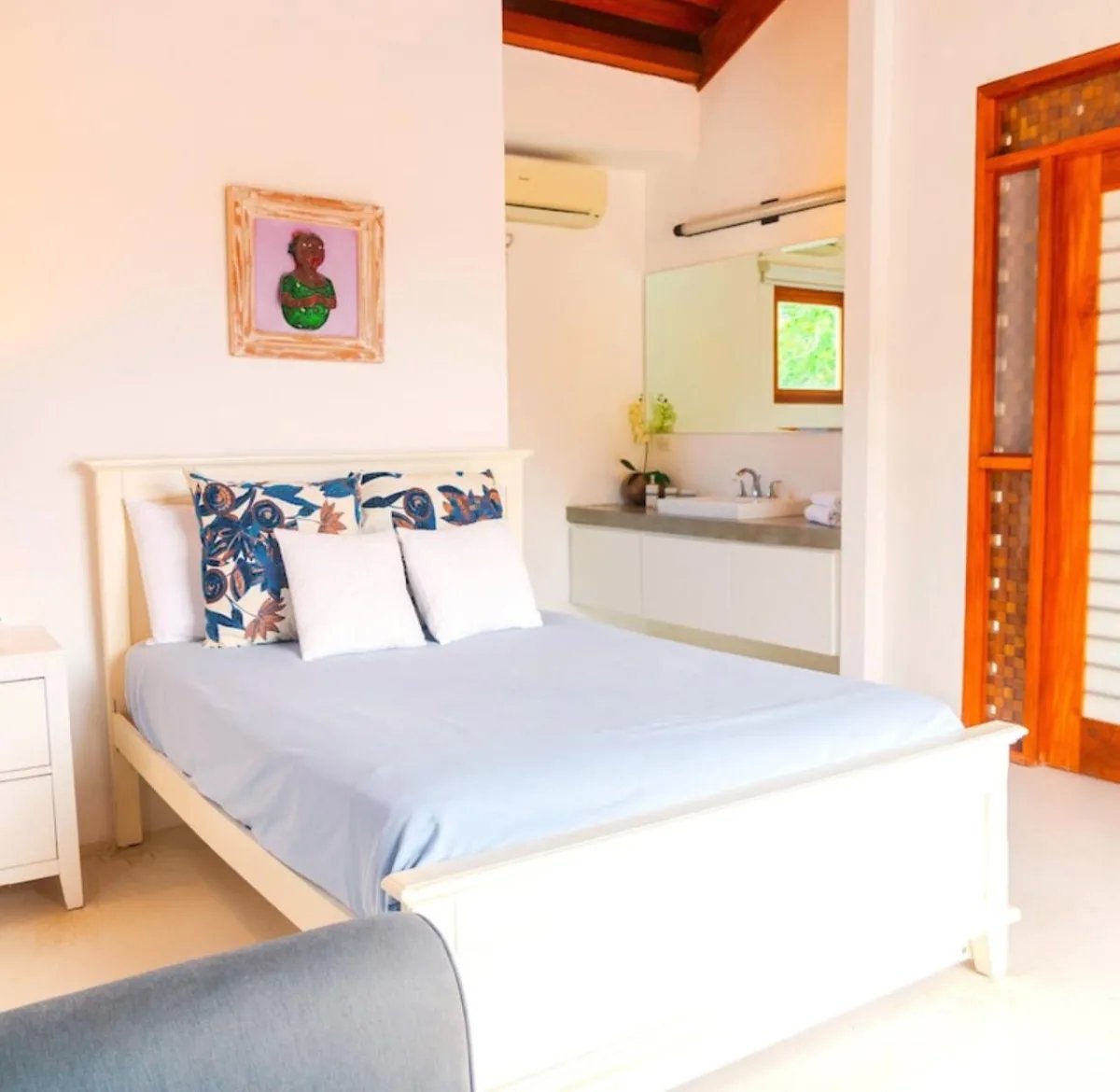 Alquilo lujosa casa en Buenaventura