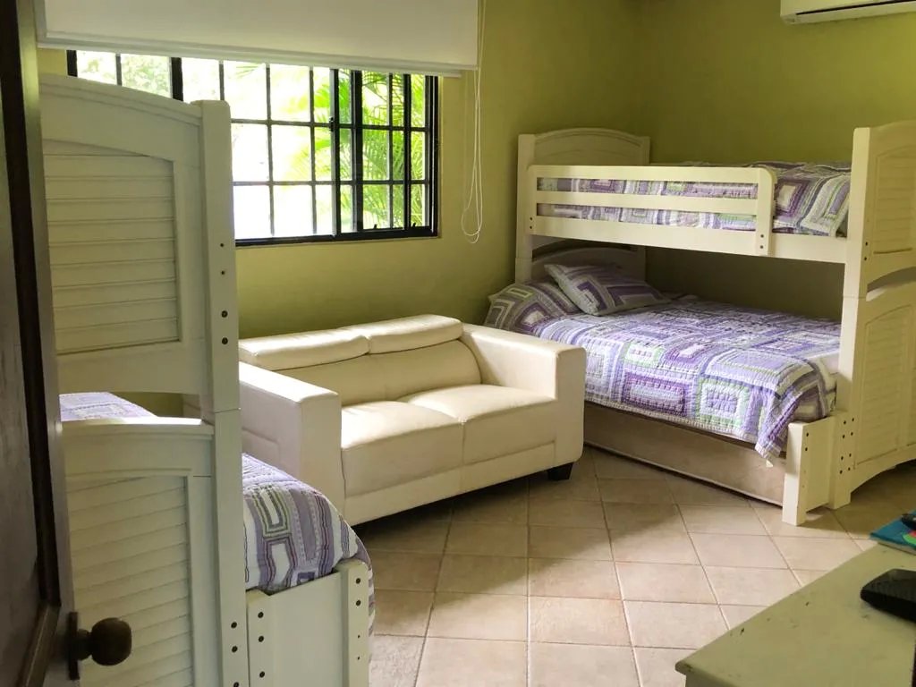 Alquiler de Residencia en Costa Esmeralda