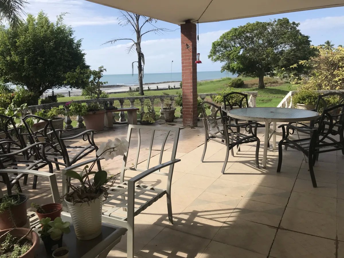 House For Sale in Nueva gorgona