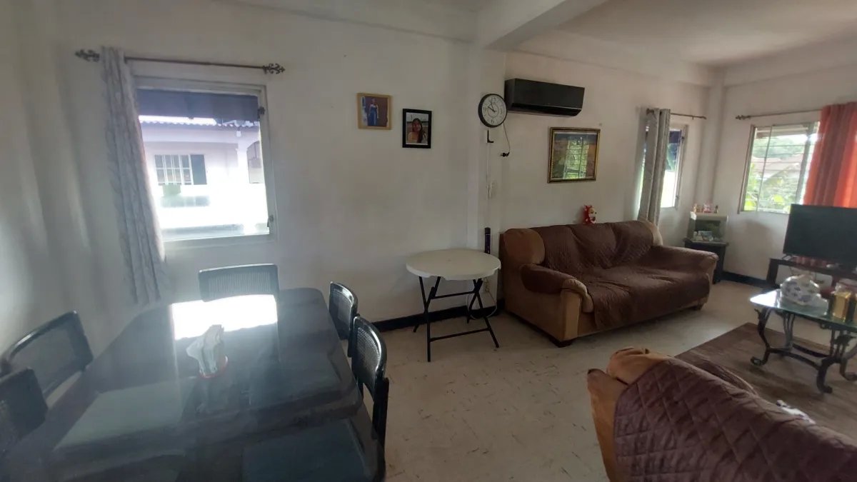 Venta de casa en El Espinar, Colón