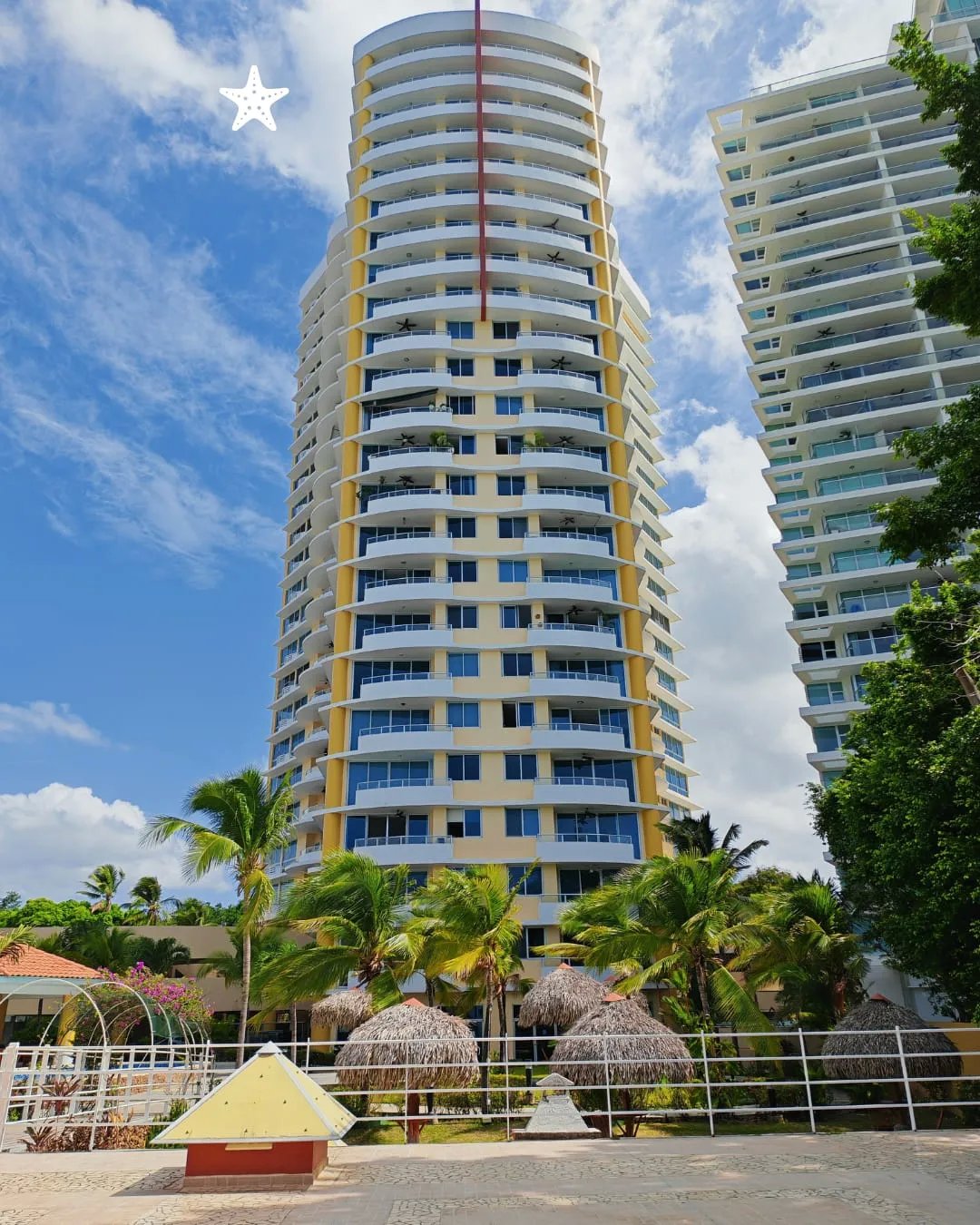 SE VENDE PENTHOUSE FRENTE AL MAR-Playa Serena, Gorgona