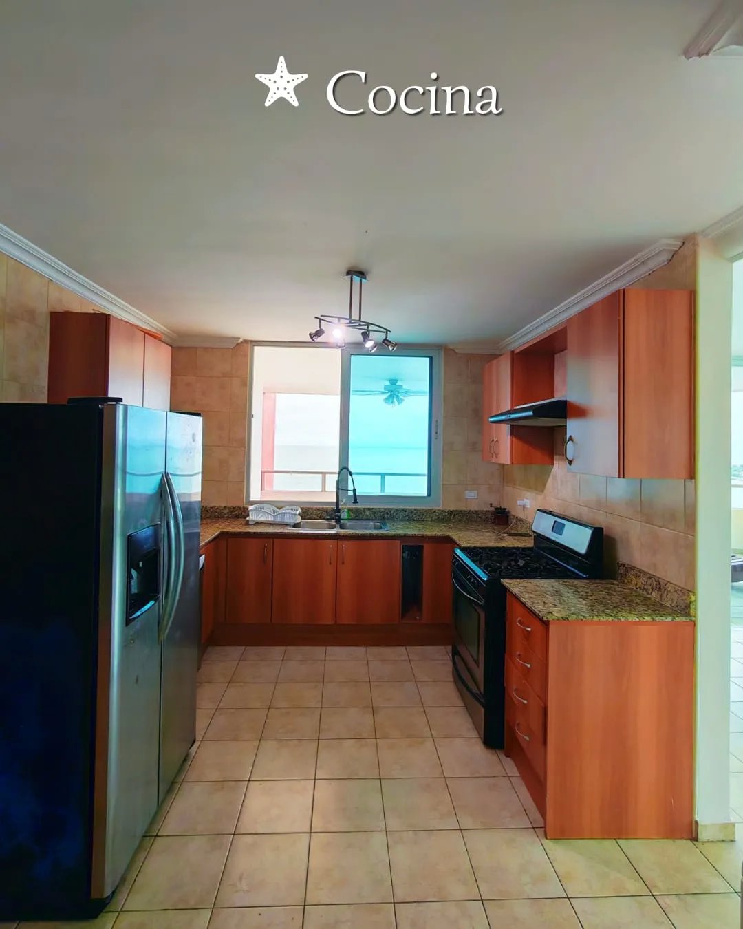 FOR SALE BEACHFRONT PENTHOUSE  Playa Serena, Gorgona