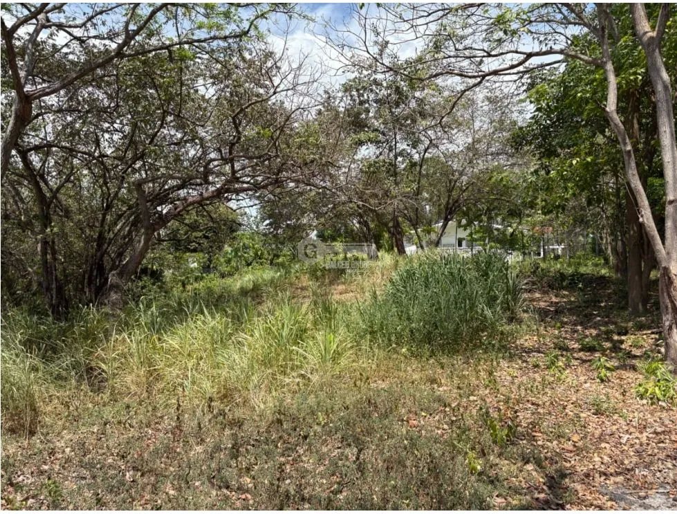 SE VENDE TERRENO EN RIO MAR DE 1600 METROS CERCA DE PLAYA  / AG