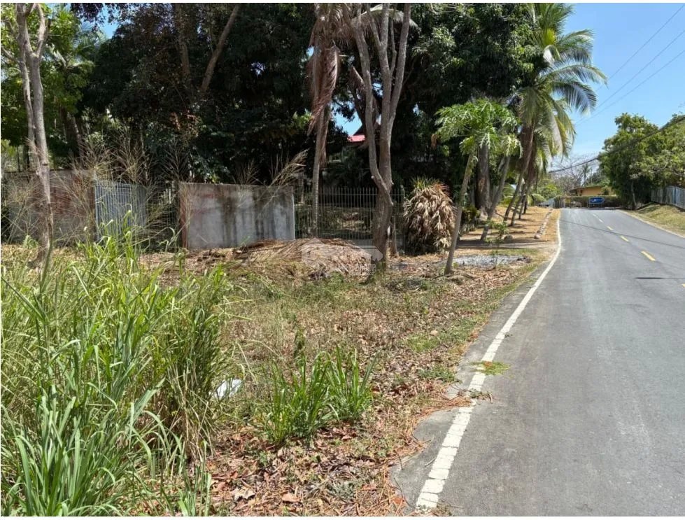 SE VENDE TERRENO EN RIO MAR DE 1600 METROS CERCA DE PLAYA  / AG