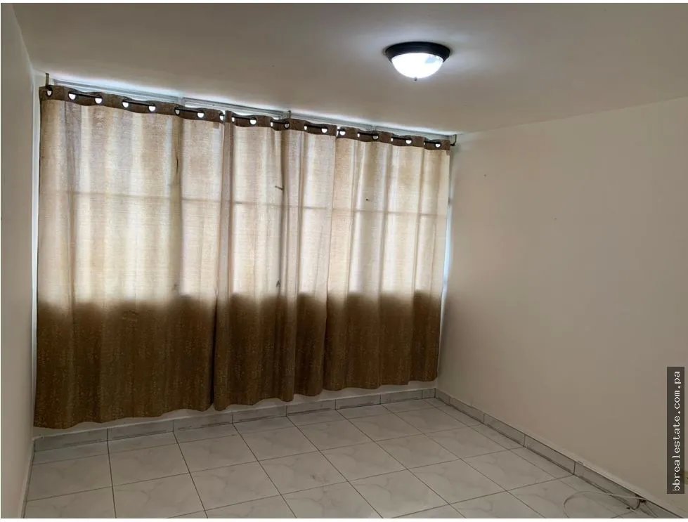 Apartment for rent in Via Porras