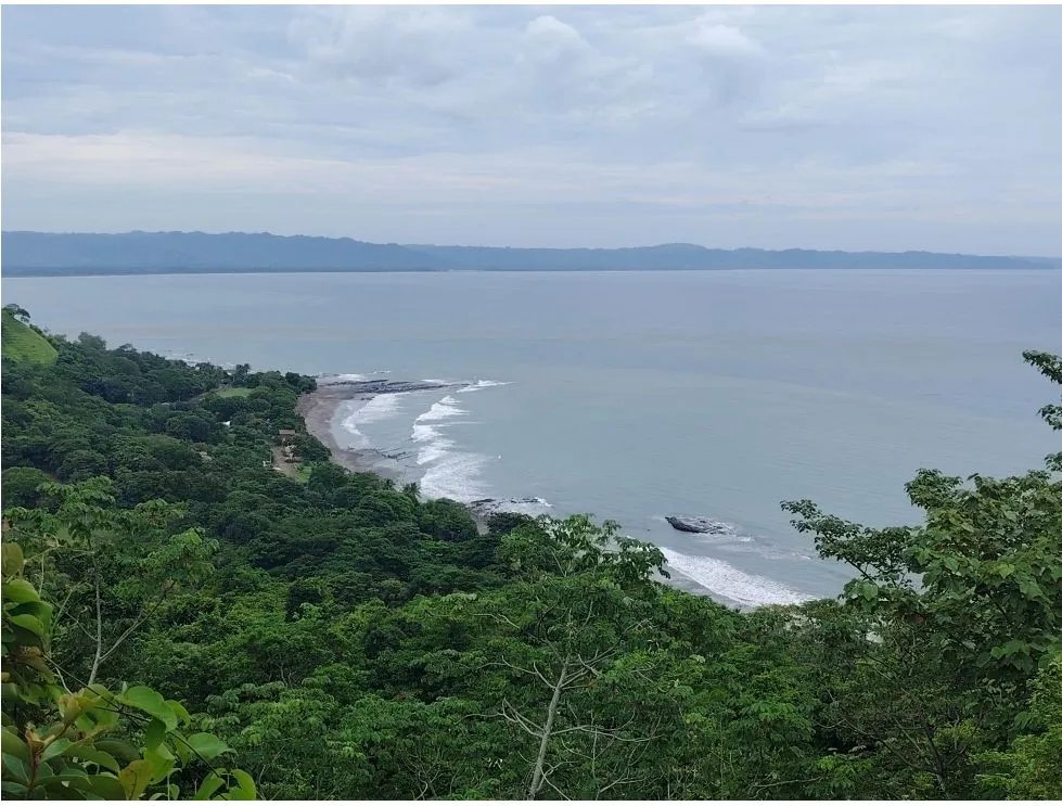Venta de lote con vista al mar en Playa Bucaro, Tonosí  Los Santos