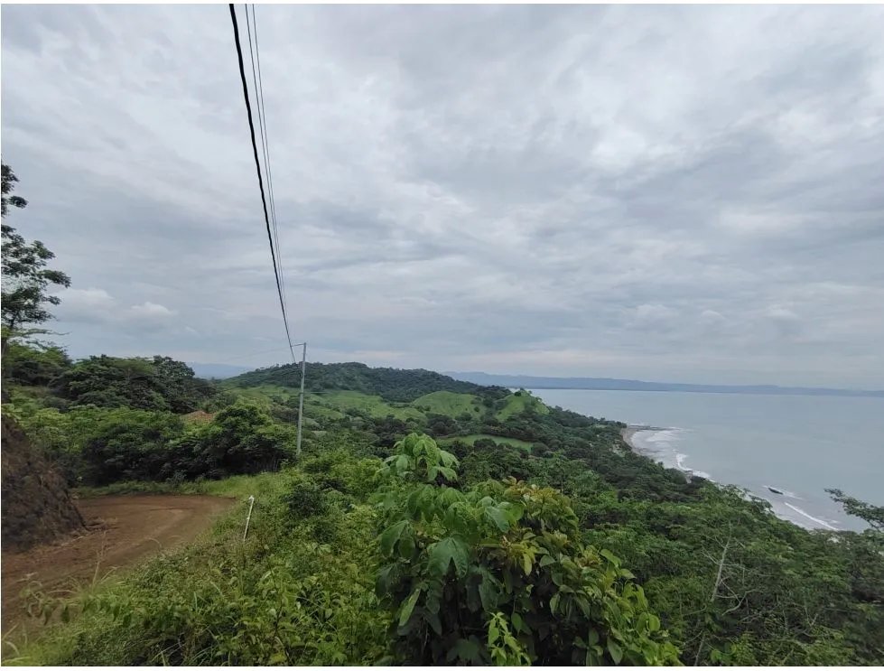 Venta de lote con vista al mar en Playa Bucaro, Tonosí  Los Santos