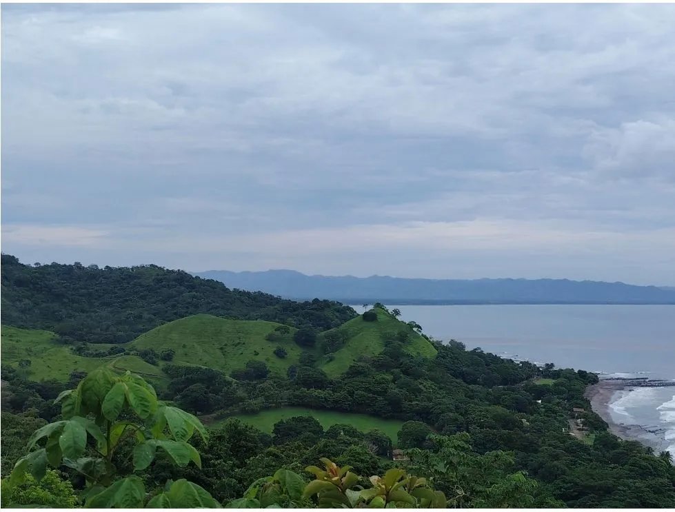 Venta de lote con vista al mar en Playa Bucaro, Tonosí  Los Santos